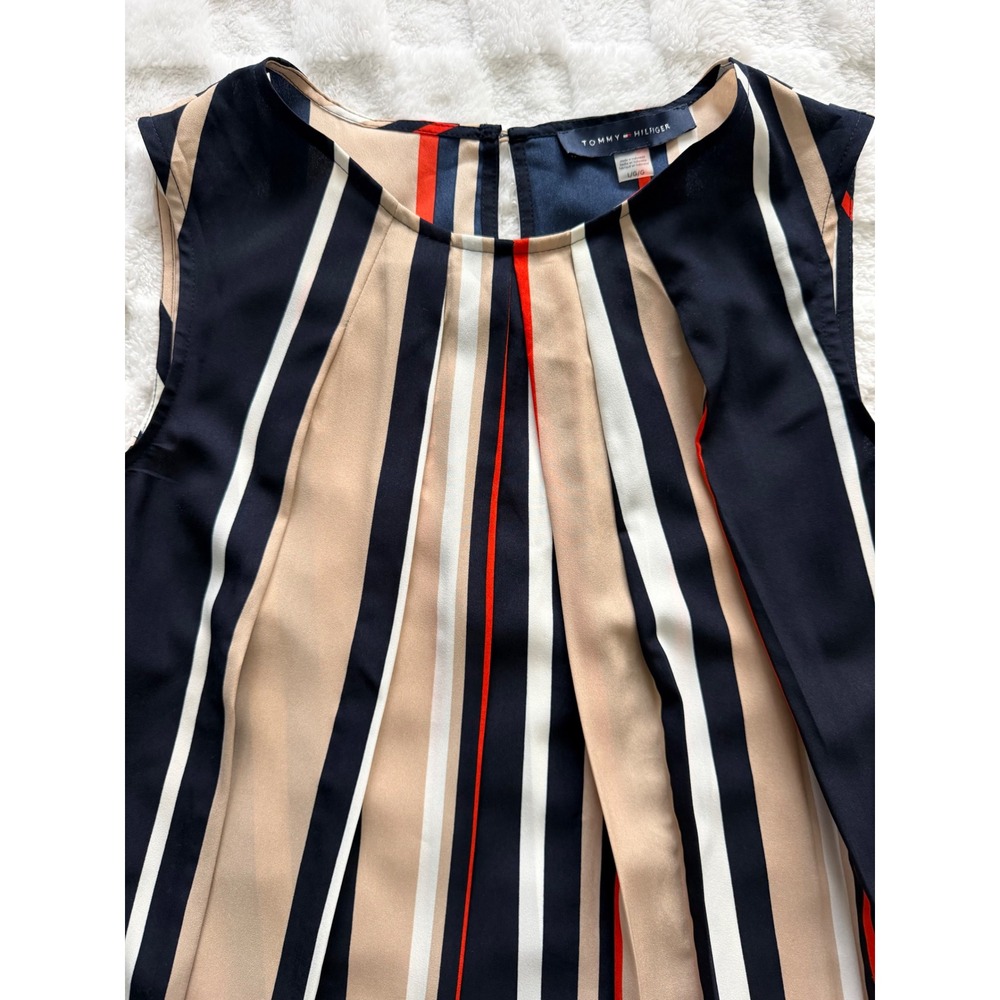 Tommy Hilfiger Womens Large Navy/Tan/Red Striped Pleated Sleeveless Blouse EUC